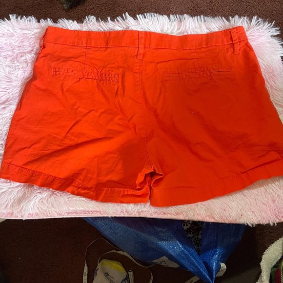 Old Navy Size 8 khakis - Picture 6 of 7